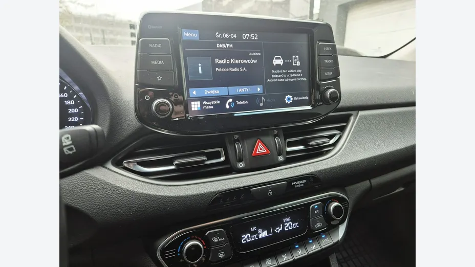 HYUNDAI i30 -