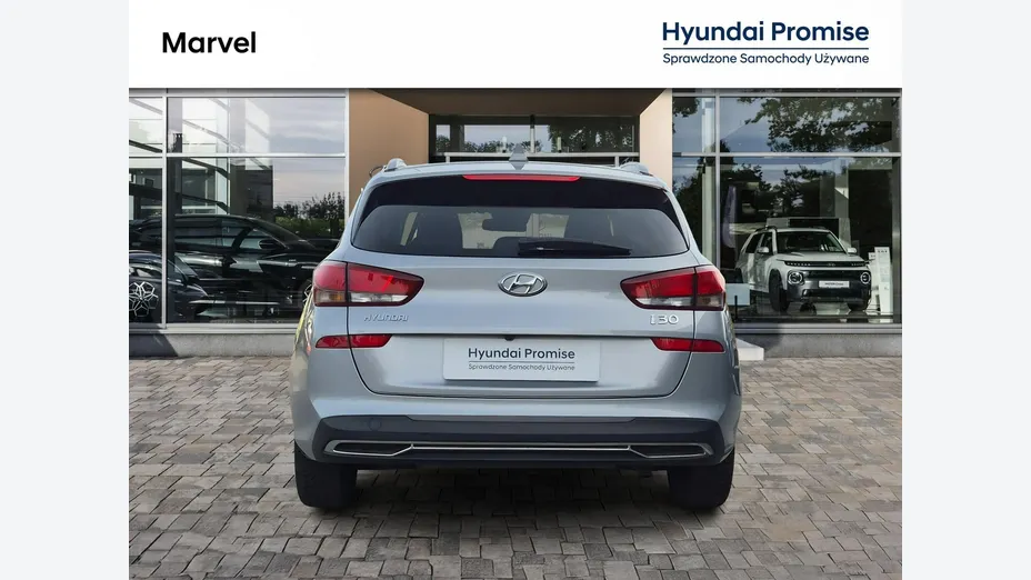 HYUNDAI i30 -