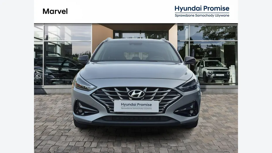 HYUNDAI i30 -