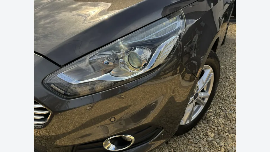 FORD S-MAX -