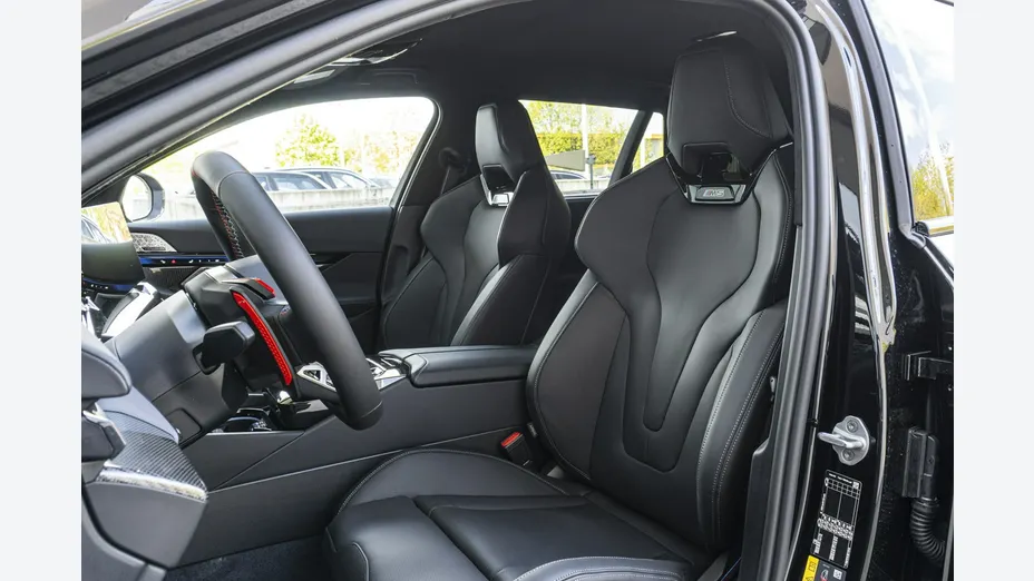 BMW M5 -