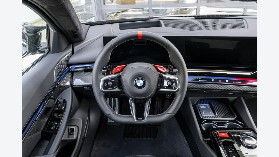 BMW M5 -