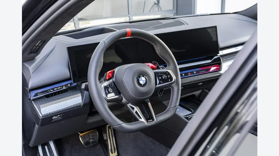 BMW M5 -