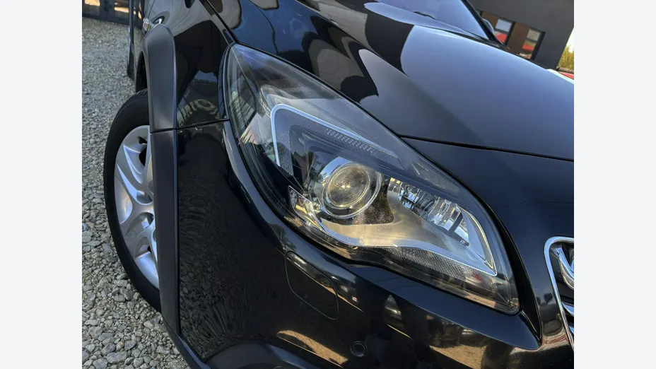 OPEL Insignia -