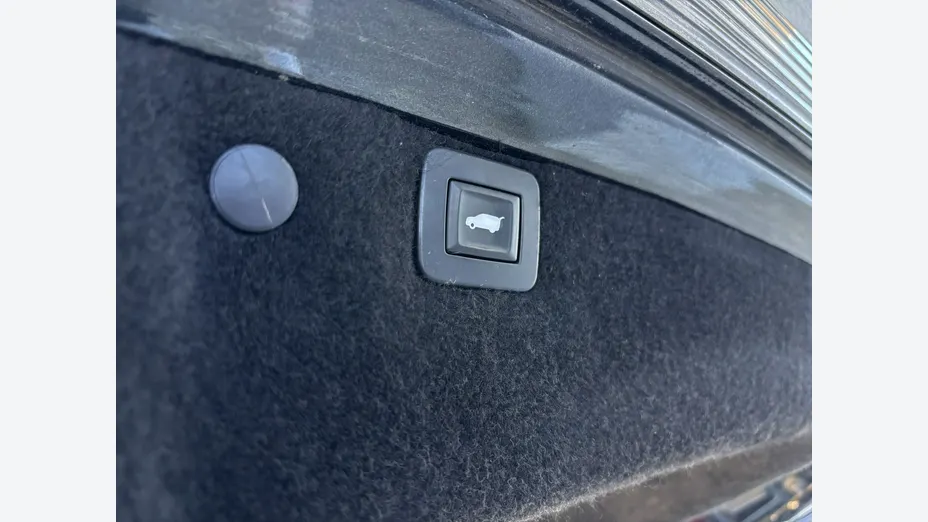 OPEL Insignia -