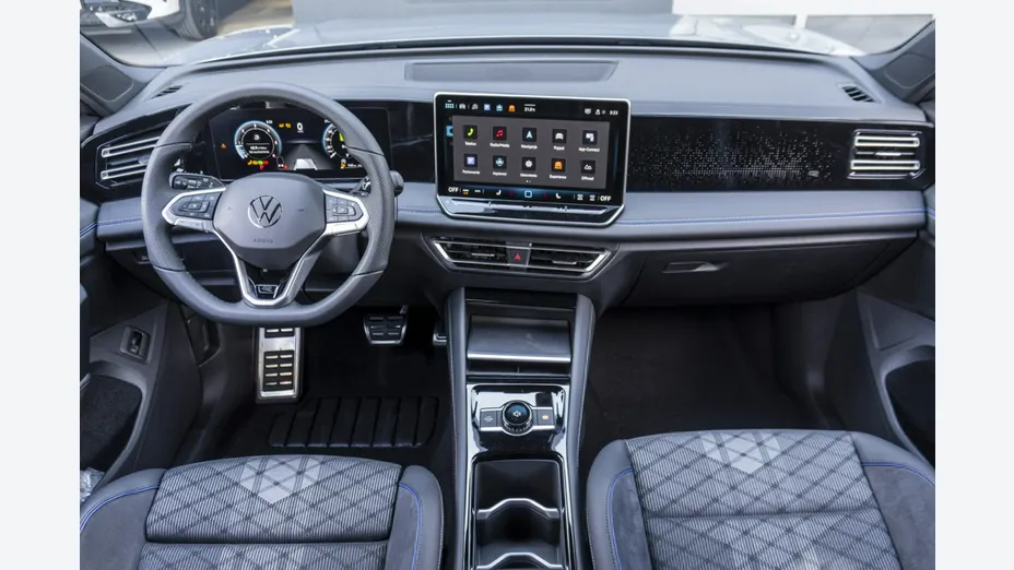 VOLKSWAGEN Tiguan -