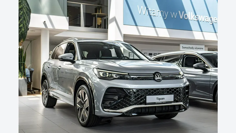 VOLKSWAGEN Tiguan -