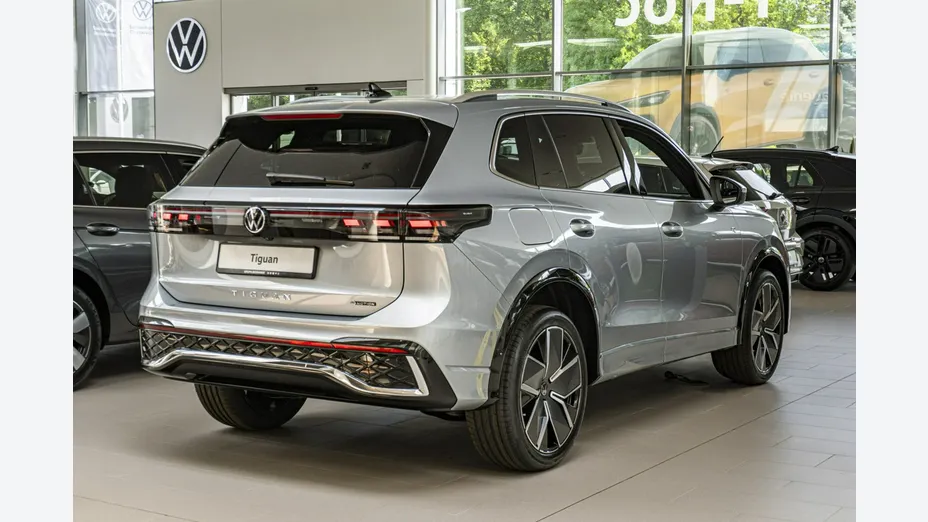 VOLKSWAGEN Tiguan -