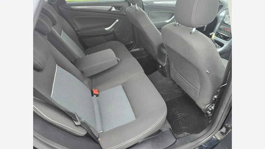 FORD Mondeo -