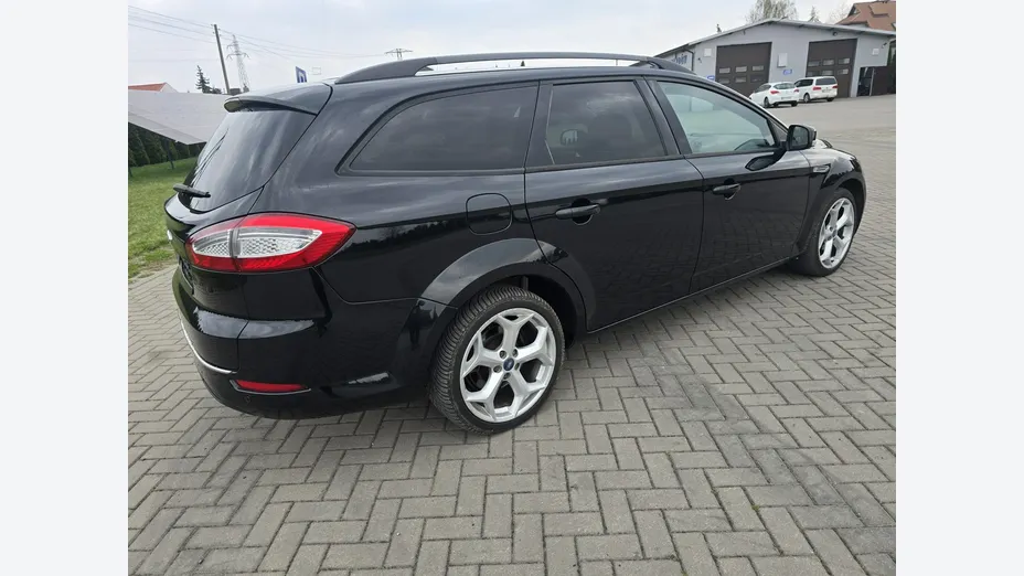 FORD Mondeo -