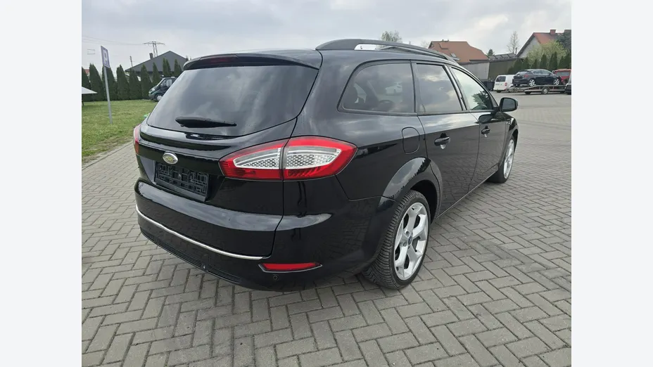 FORD Mondeo -