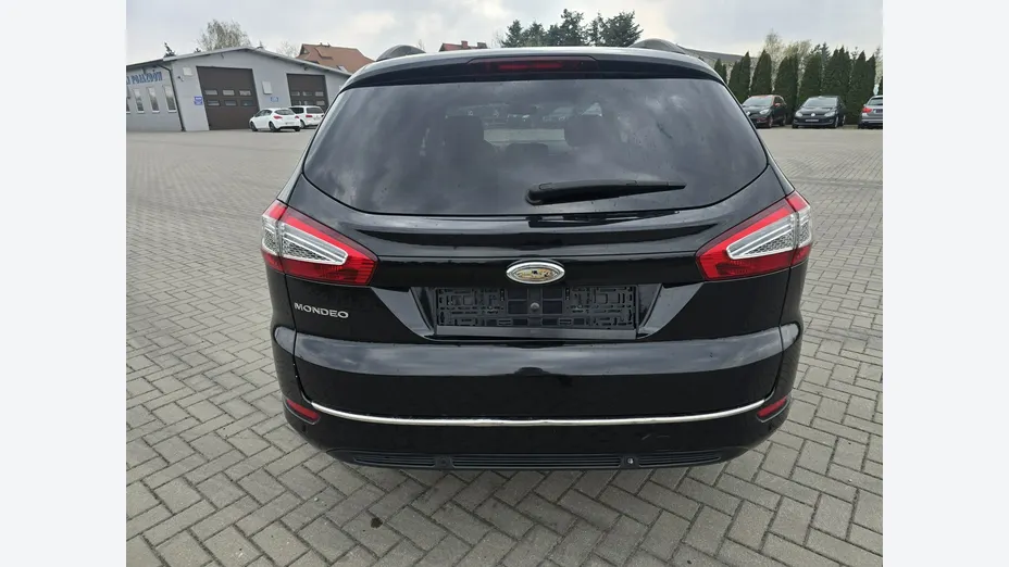 FORD Mondeo -