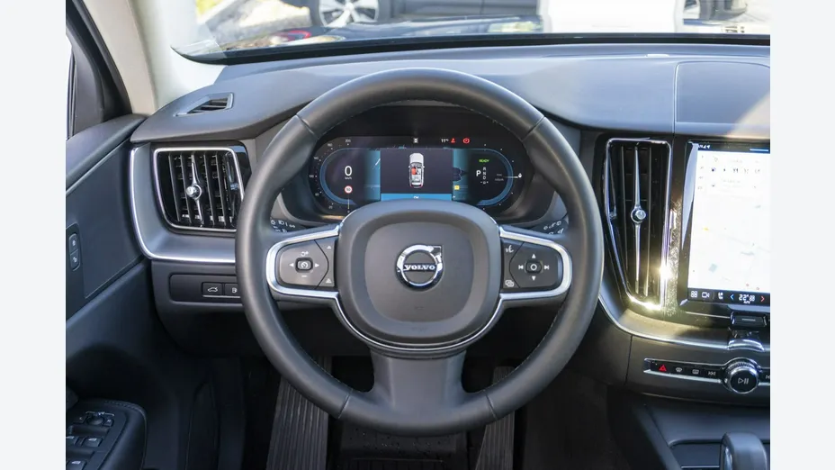 VOLVO XC60 -