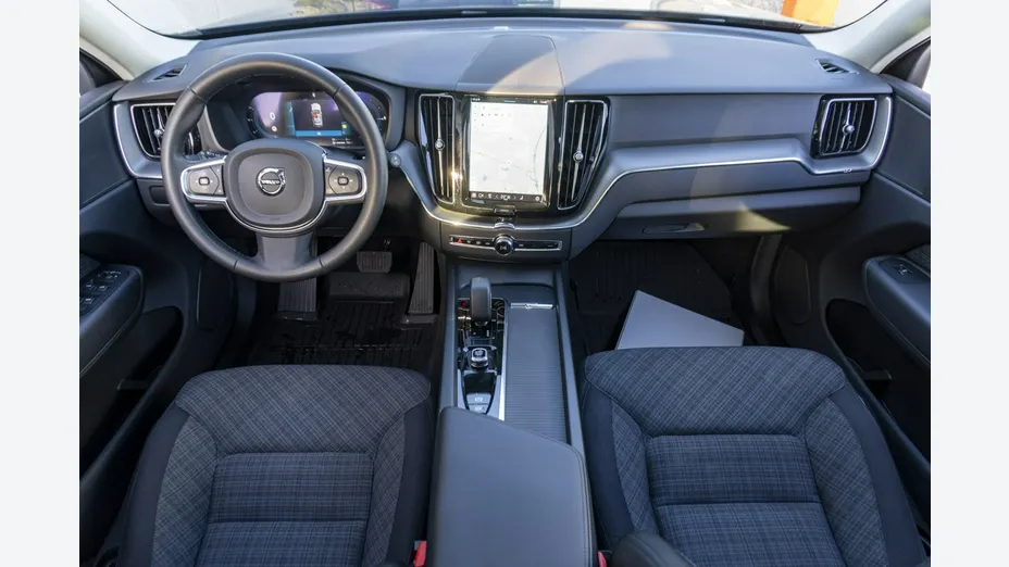 VOLVO XC60 -