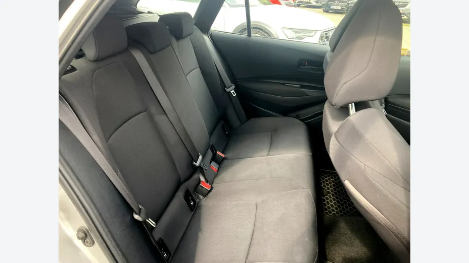 TOYOTA Corolla -