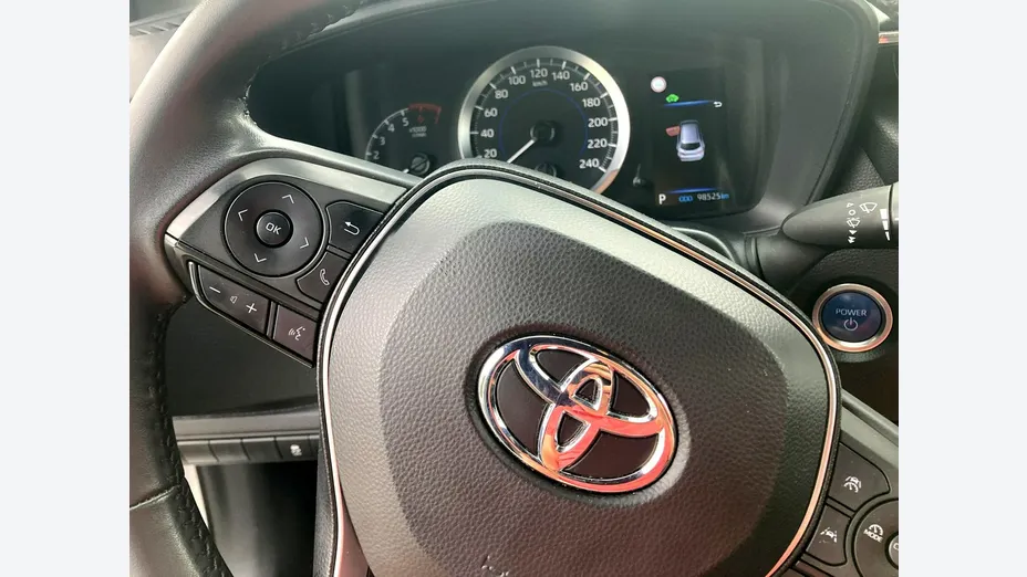 TOYOTA Corolla -