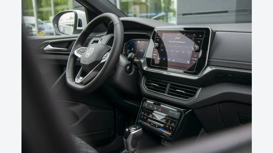 VOLKSWAGEN T-Cross -