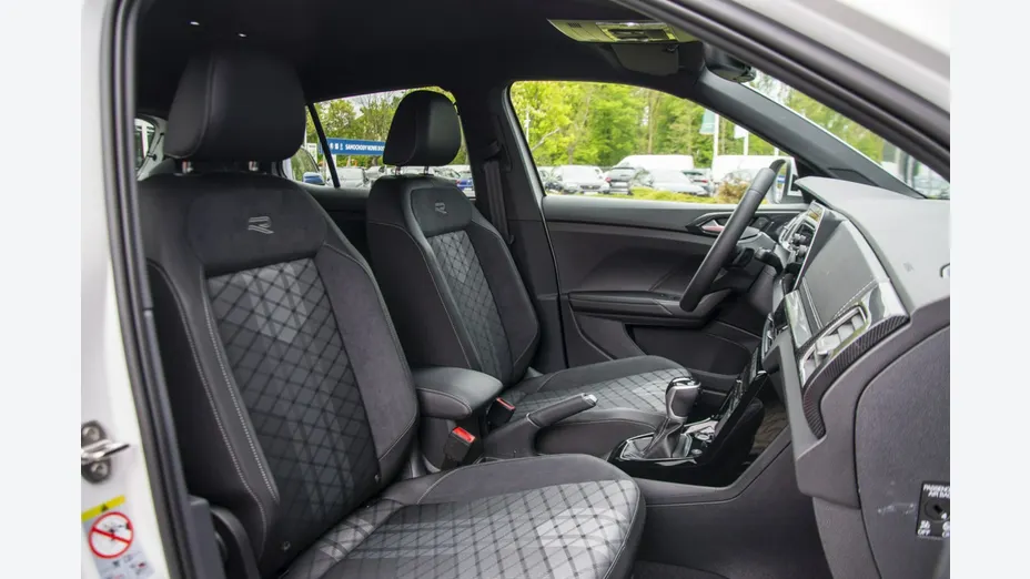 VOLKSWAGEN T-Cross -