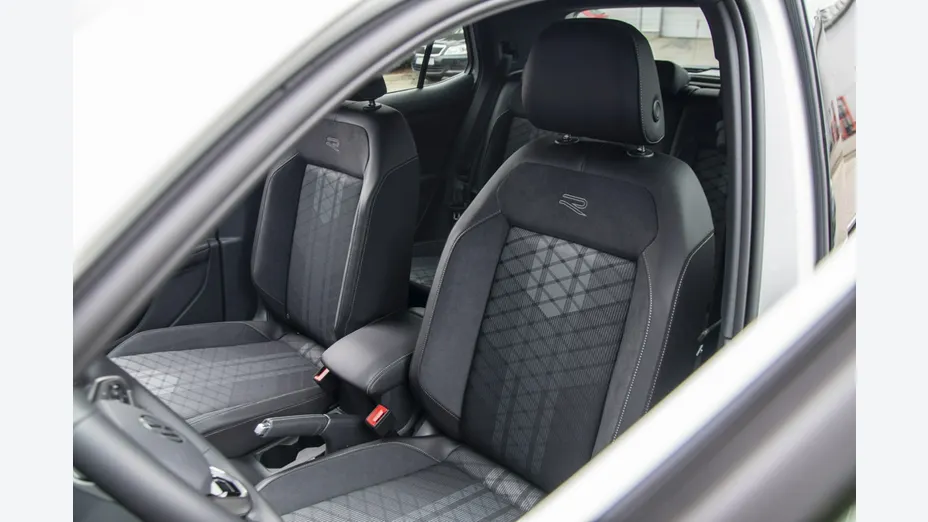VOLKSWAGEN T-Cross -