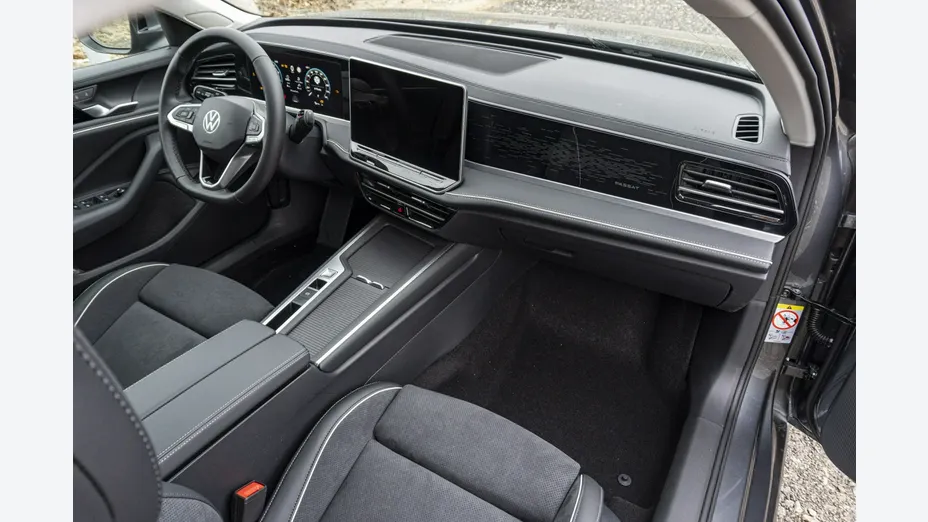 VOLKSWAGEN Passat -