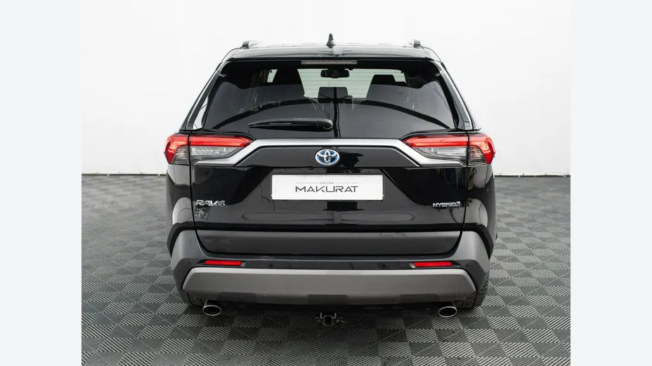 TOYOTA RAV4 -