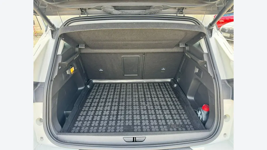 OPEL Grandland X -