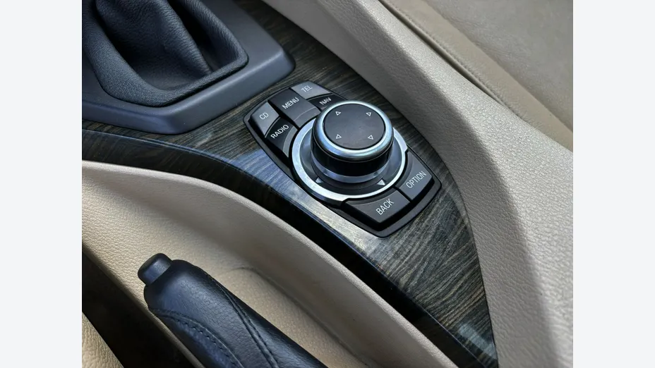 BMW X1 -