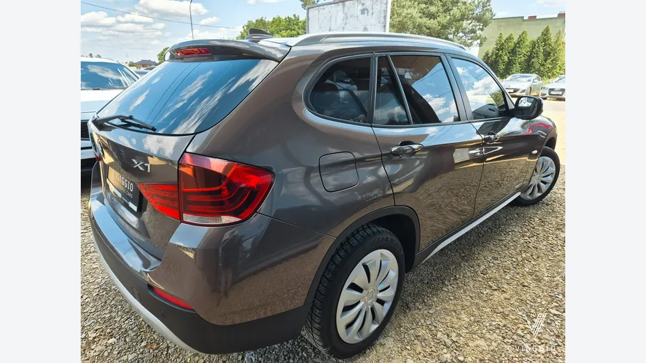BMW X1 -