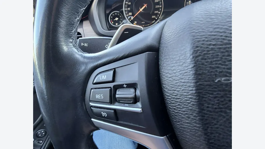 BMW X6 -