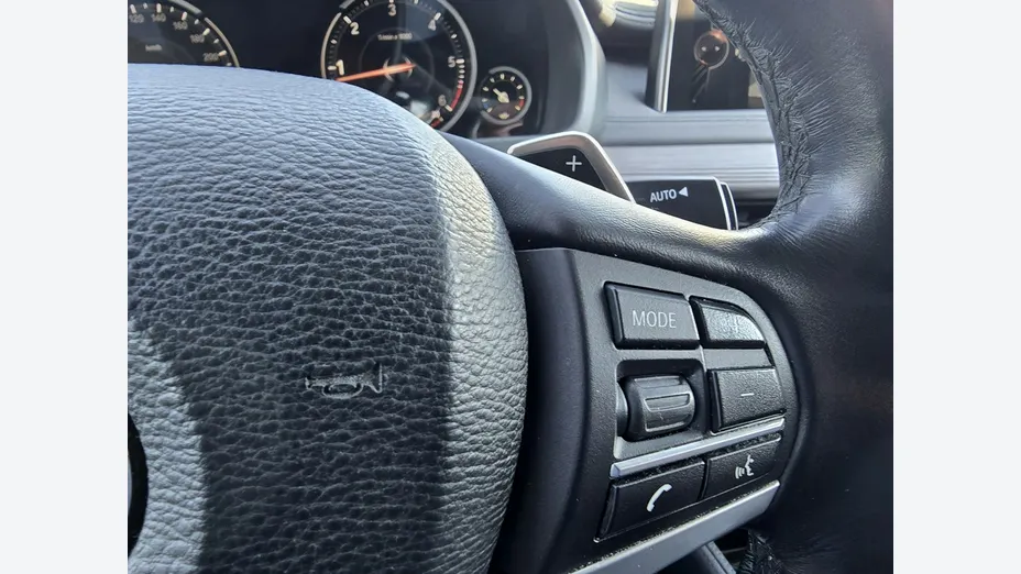 BMW X6 -