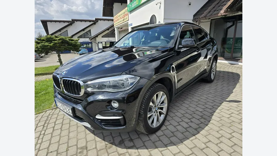 BMW X6 -