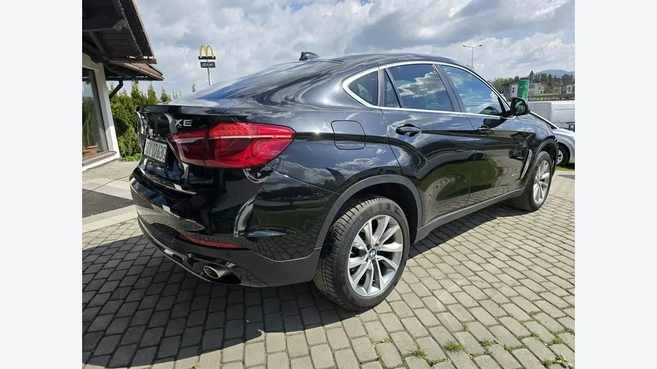 BMW X6 -
