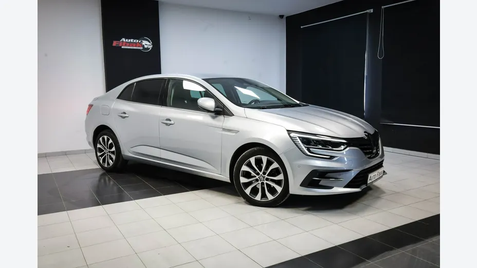 RENAULT Megane -