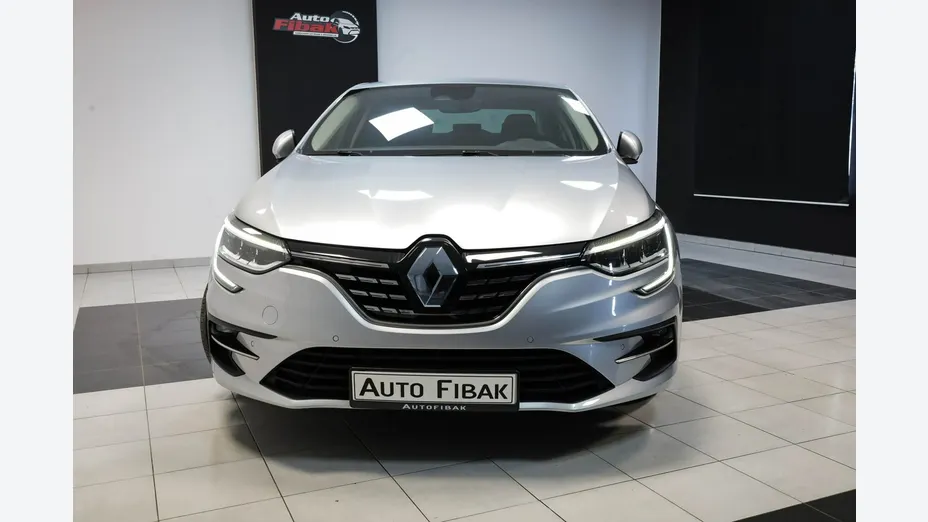 RENAULT Megane -