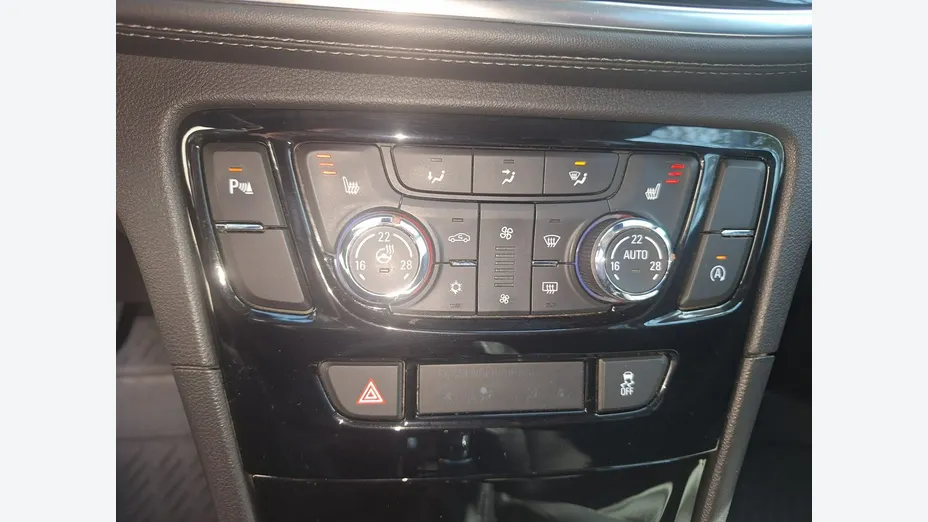 OPEL Mokka -