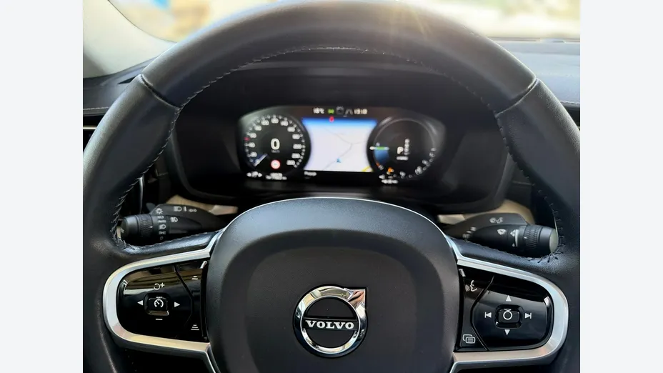 VOLVO S60 -