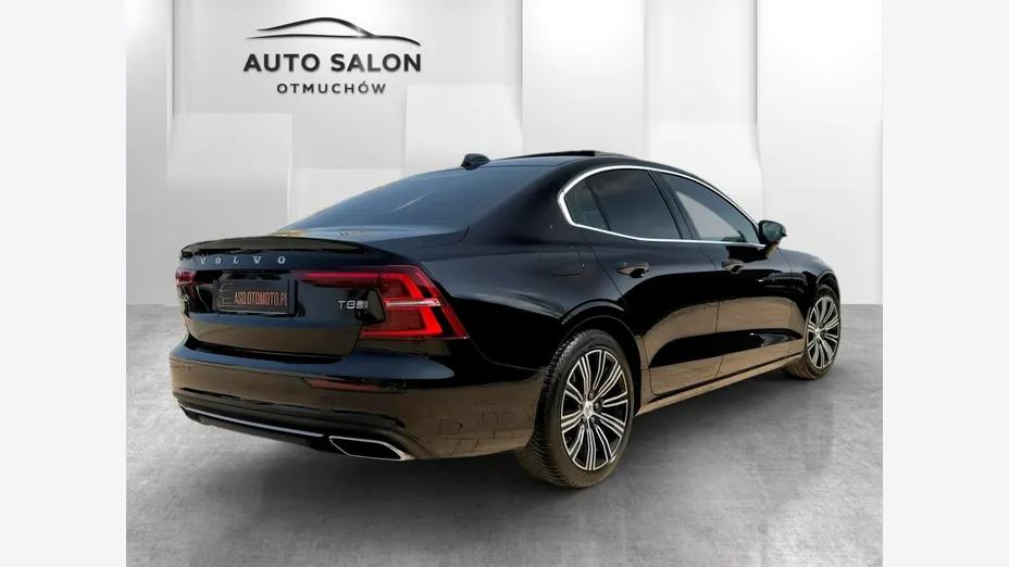 VOLVO S60 -