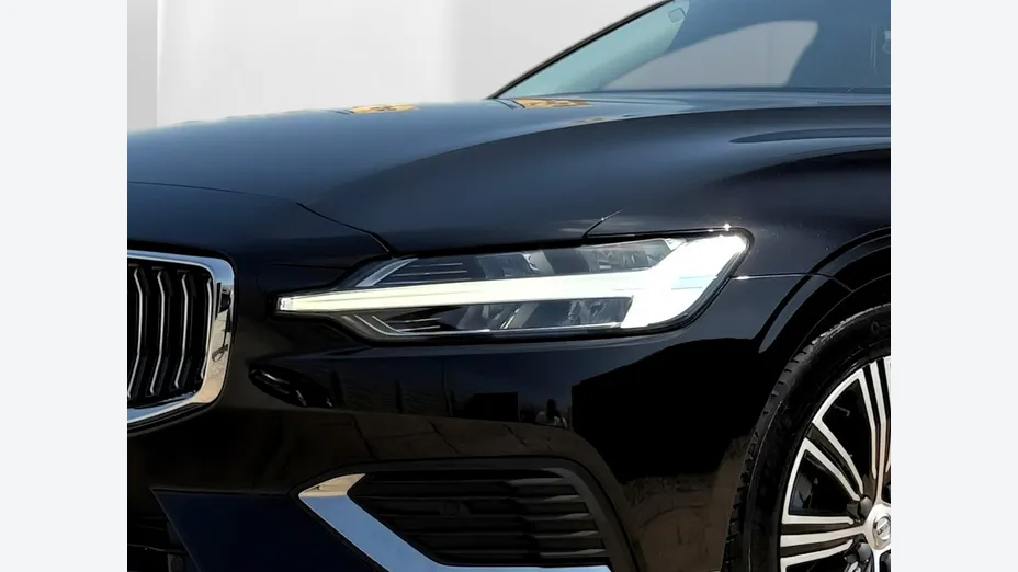 VOLVO S60 -