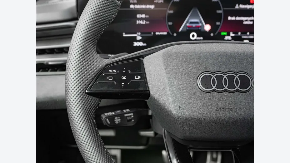 AUDI A6 -