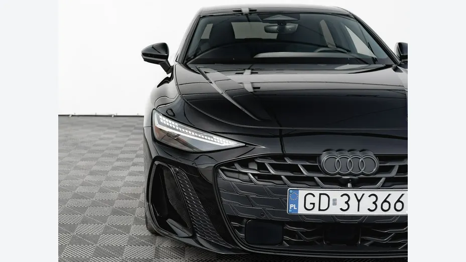 AUDI A6 -