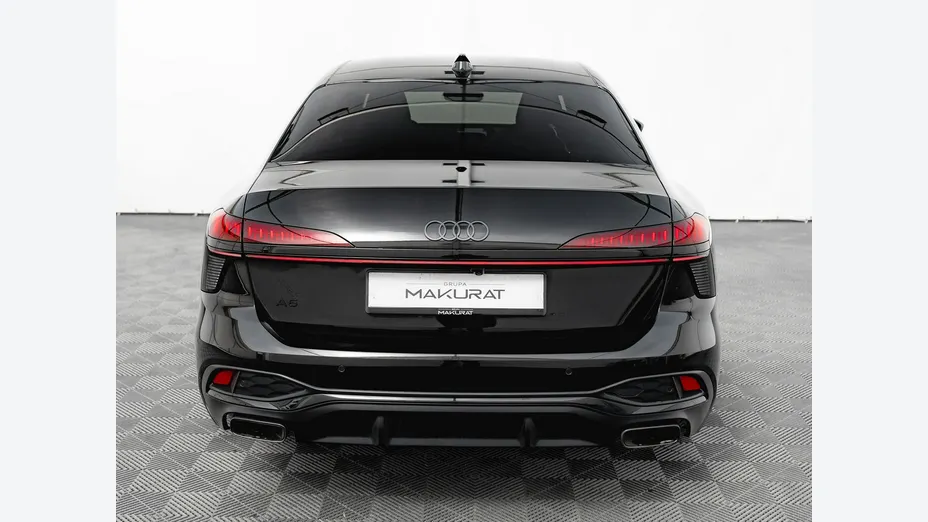 AUDI A6 -