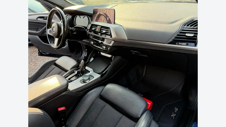 BMW X4 -