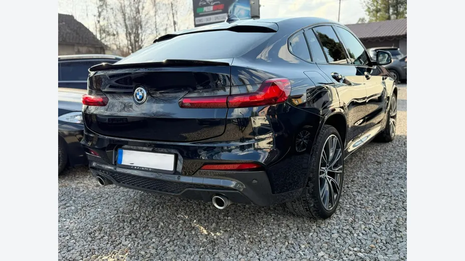 BMW X4 -