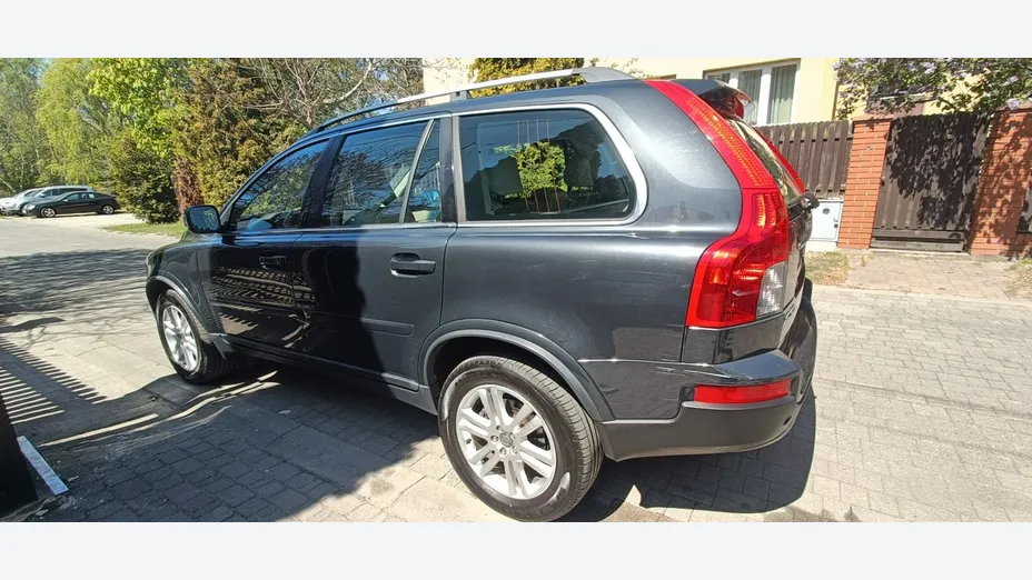 VOLVO XC90 -