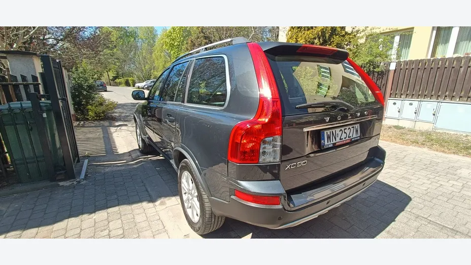 VOLVO XC90 -
