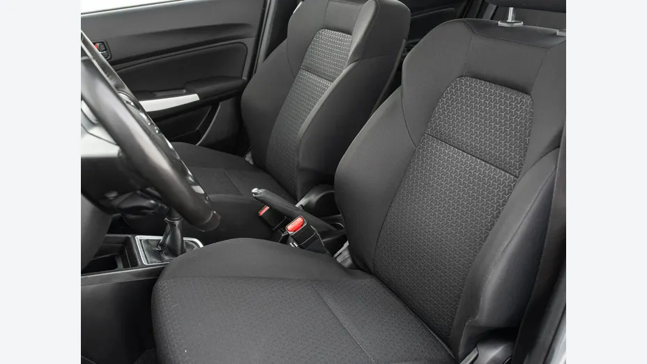 SUZUKI Swift -