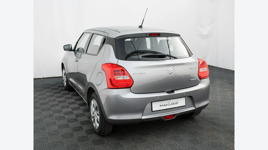 SUZUKI Swift -