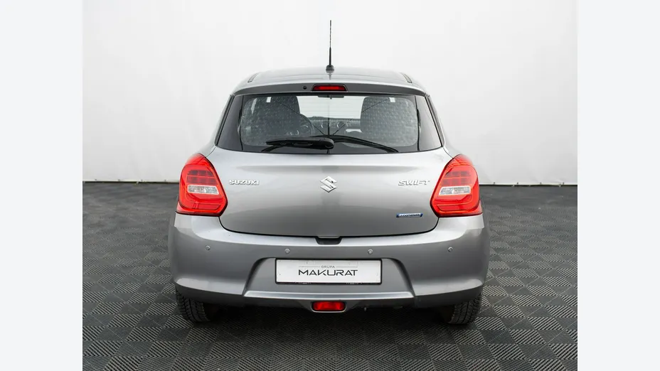 SUZUKI Swift -