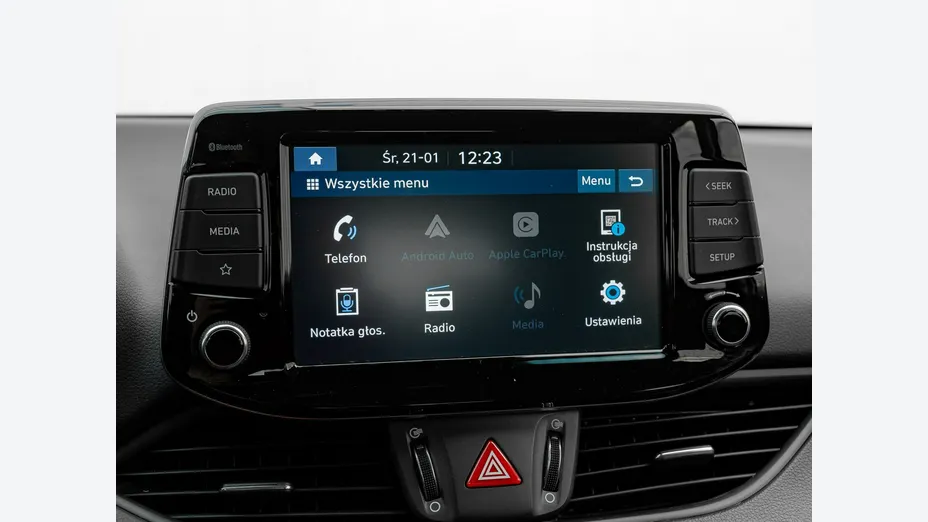HYUNDAI i30 -