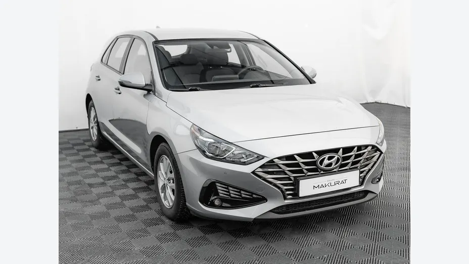 HYUNDAI i30 -